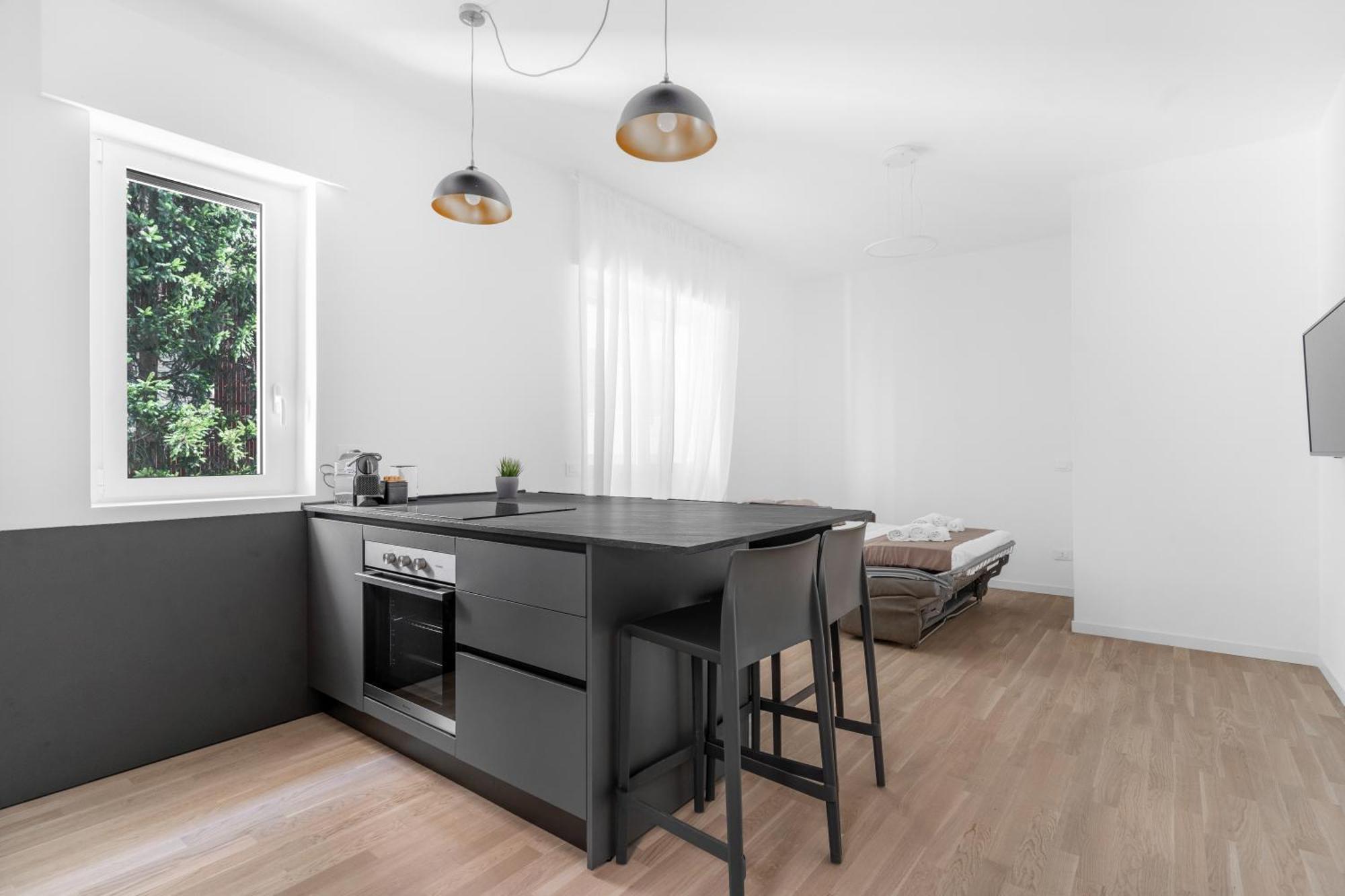 Mi Casa - Appartamento In Ponte Nuovo Milan Bagian luar foto