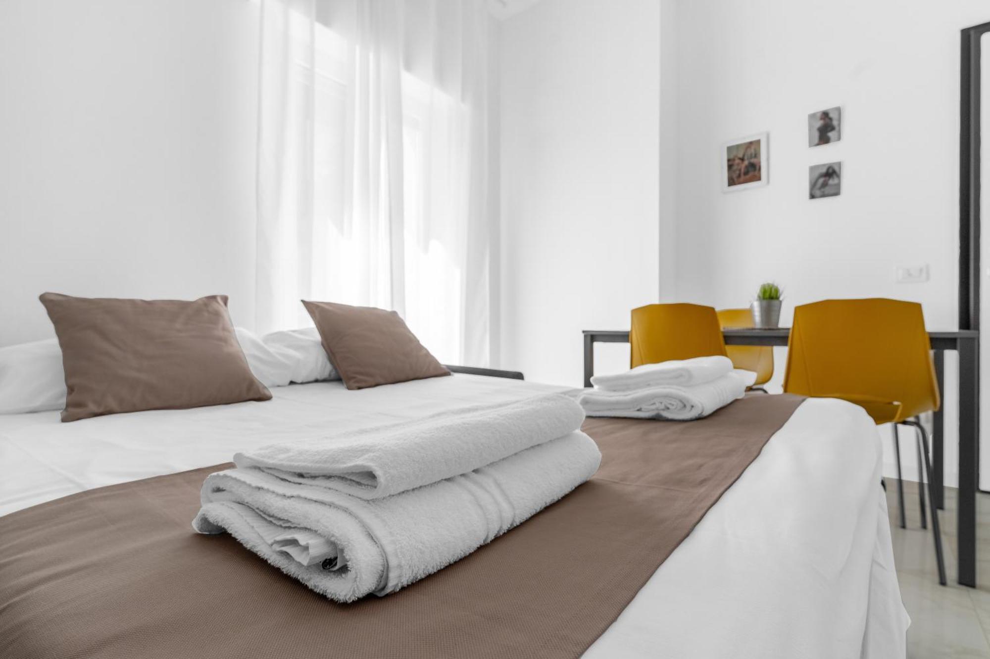 Mi Casa - Appartamento In Ponte Nuovo Milan Bagian luar foto