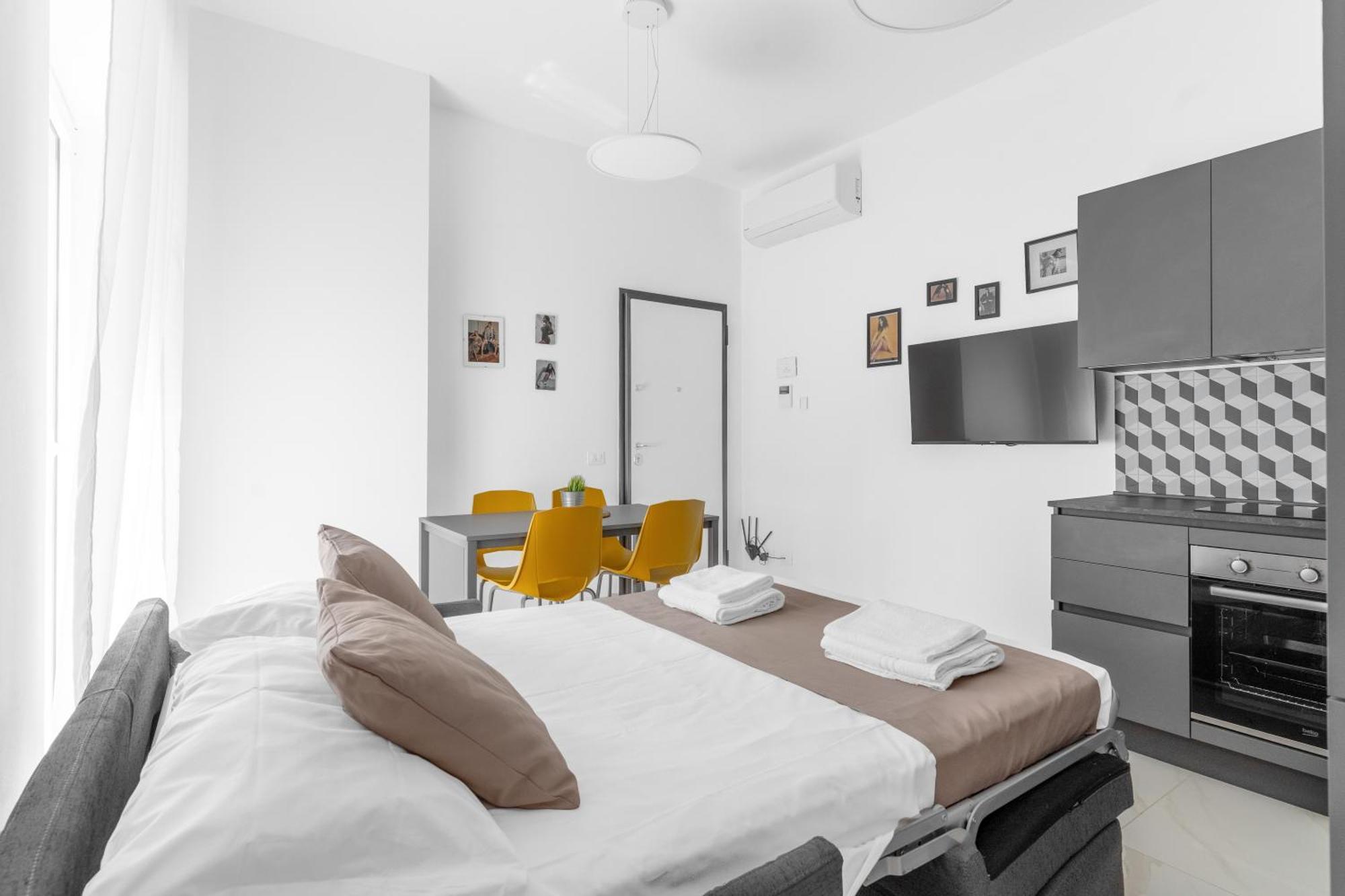 Mi Casa - Appartamento In Ponte Nuovo Milan Bagian luar foto