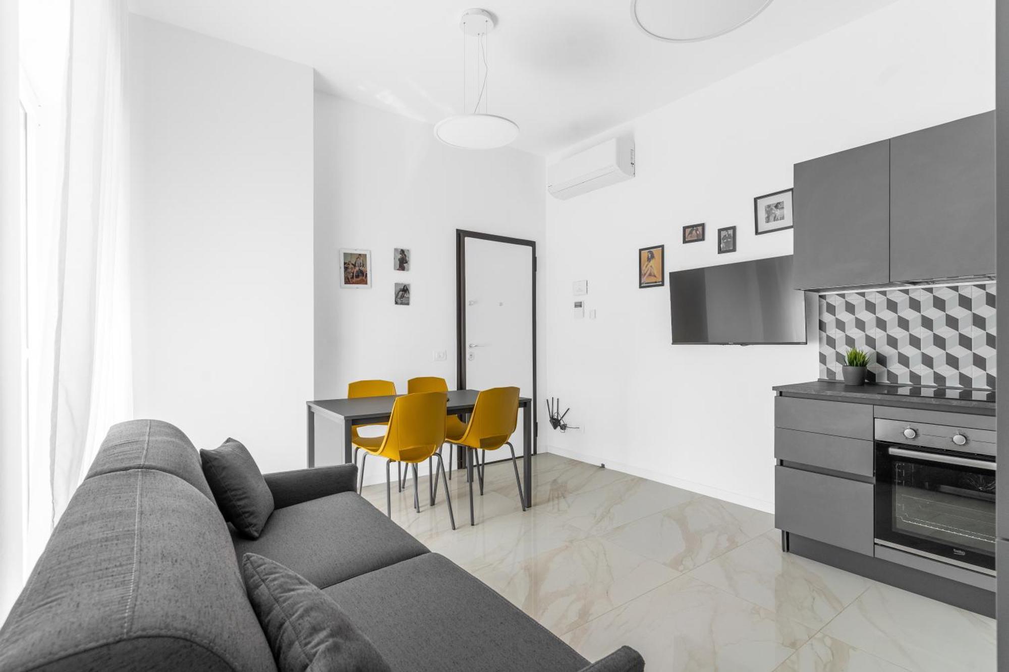 Mi Casa - Appartamento In Ponte Nuovo Milan Bagian luar foto